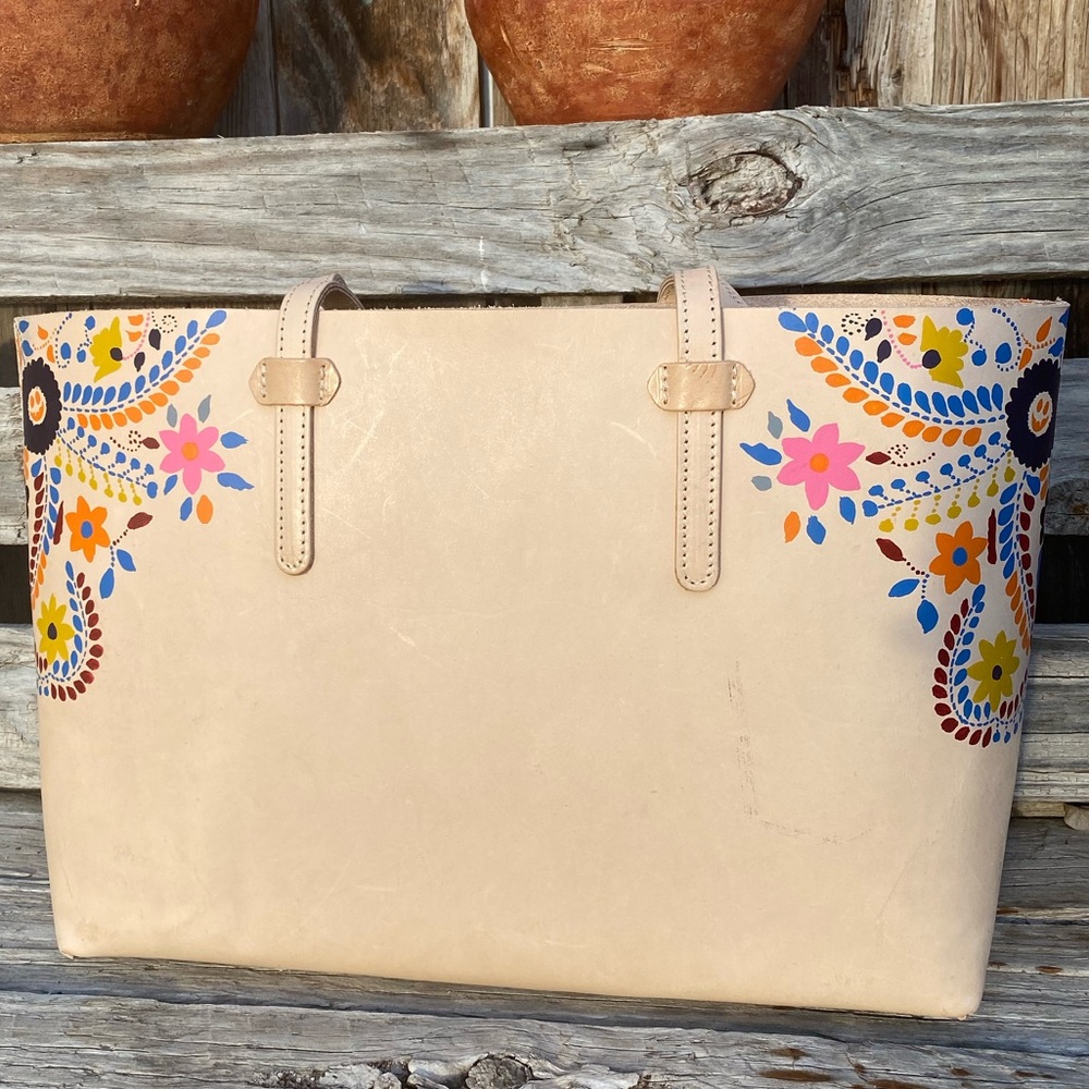 Consuela east west tote